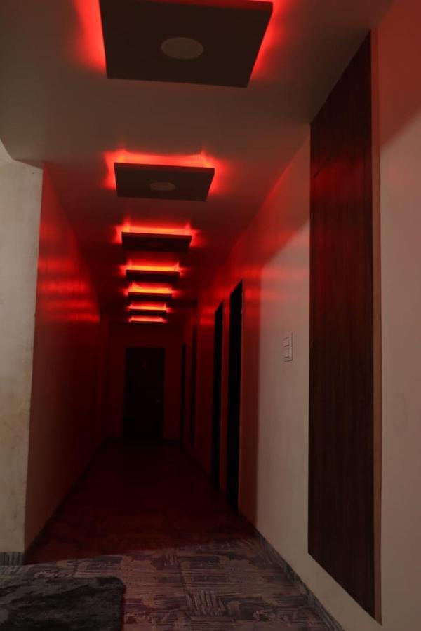 Pawan Executive Tuljapur Exterior foto