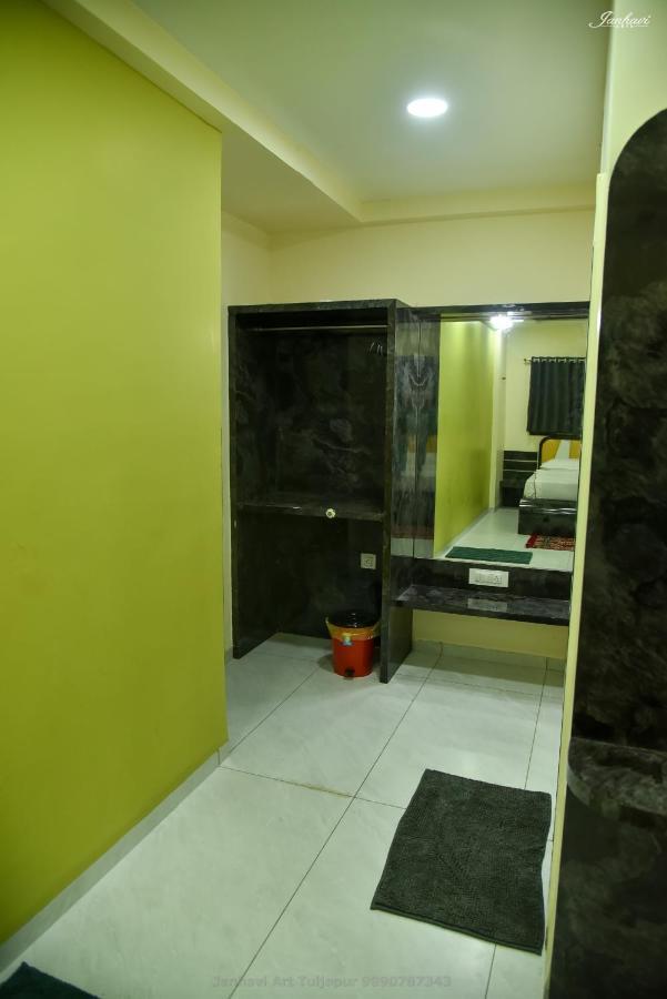Pawan Executive Tuljapur Exterior foto